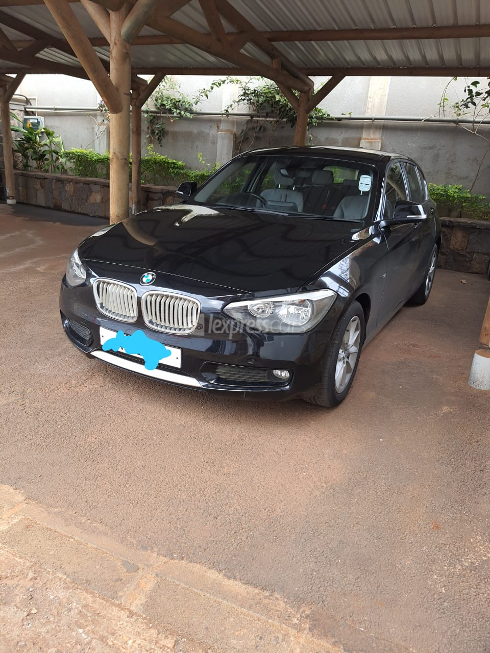SecondHand BMW 116i 2015 lexpresscars.mu