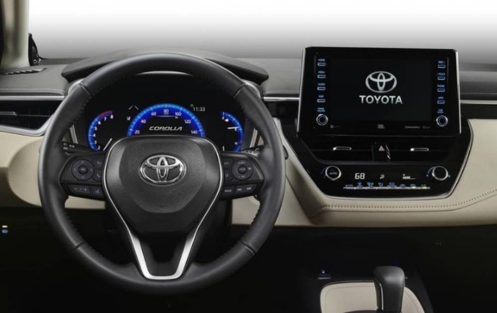LexpressCars Toyota Corolla inside