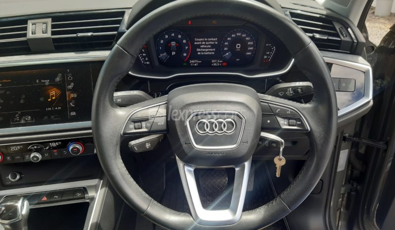 Dealership Second Hand Audi Q3 2019 full