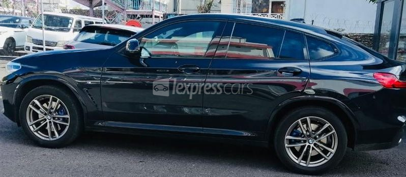 Dealership Second Hand BMW X4 2019 full