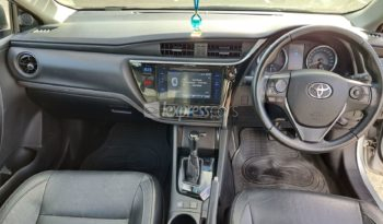 Second-Hand Toyota Corolla 2017 full