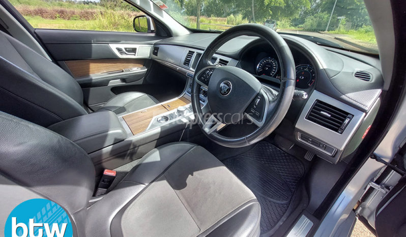Dealership Second Hand Jaguar XF 2015 full