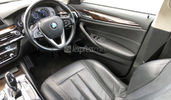 Dealership Second Hand BMW 530E 2017 full