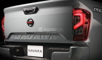 New Nissan Navara full
