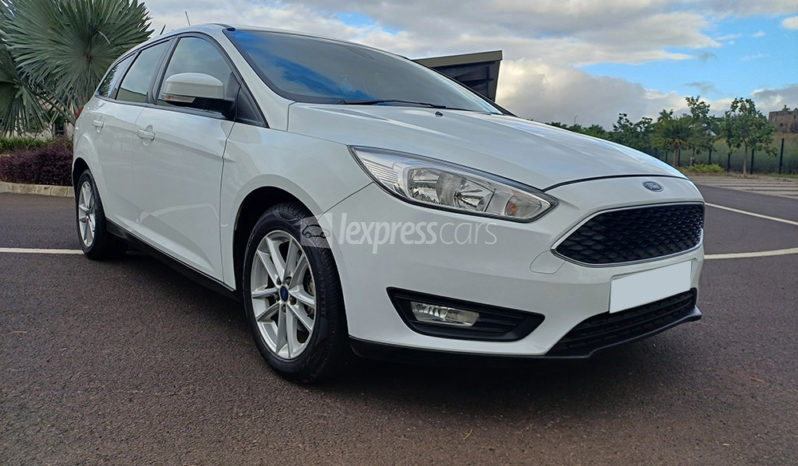 Dealership Second Hand Ford Focus 2017