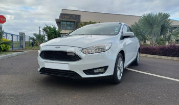 Dealership Second Hand Ford Focus 2017 full