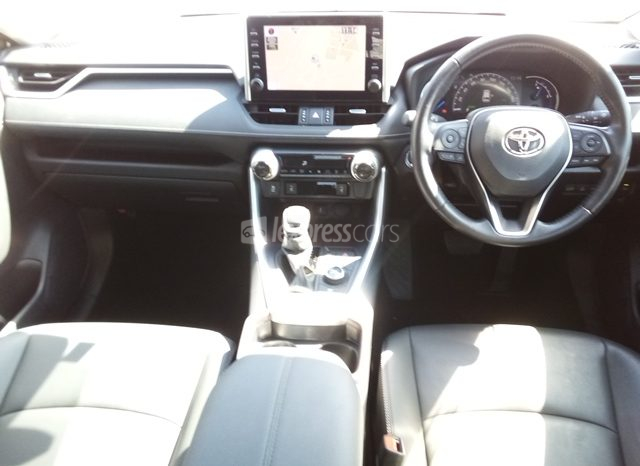 Dealership Second Hand Toyota RAV4 2021 full