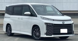 Second-Hand Toyota Noah 2022