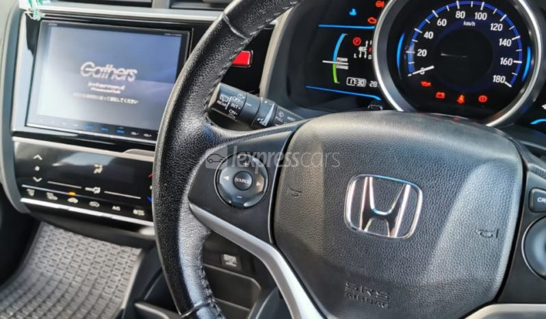 Second-Hand Honda Fit E-HEV 2016 full