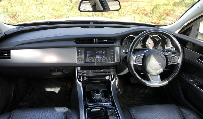 Dealership Second Hand Jaguar XF 2019 full