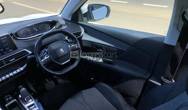 Dealership Second Hand Peugeot 3008 2019 full