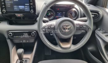 Dealership Second Hand Toyota Yaris 2021 full