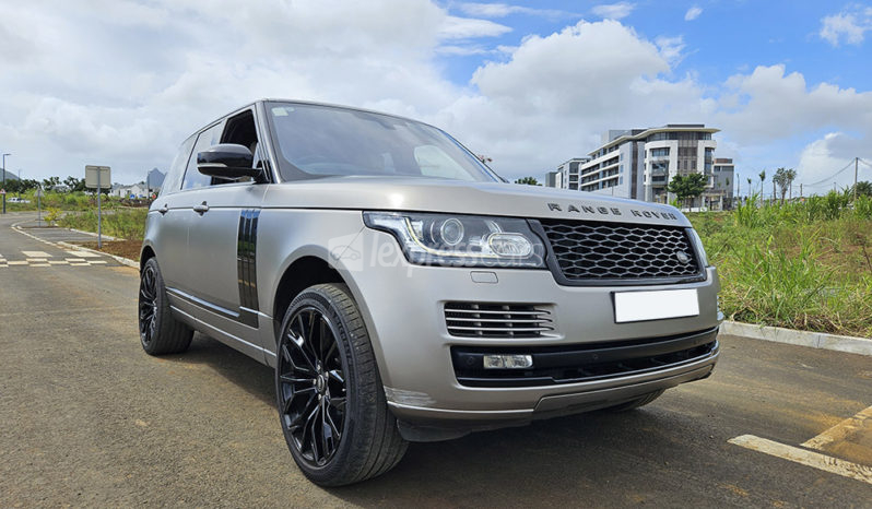 Dealership Second Hand Land Rover Range Rover Vogue 2015